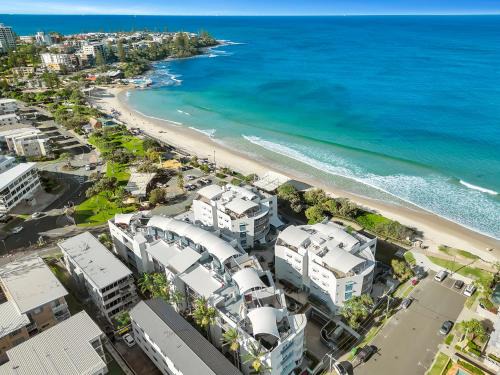 Rolling Surf Resort