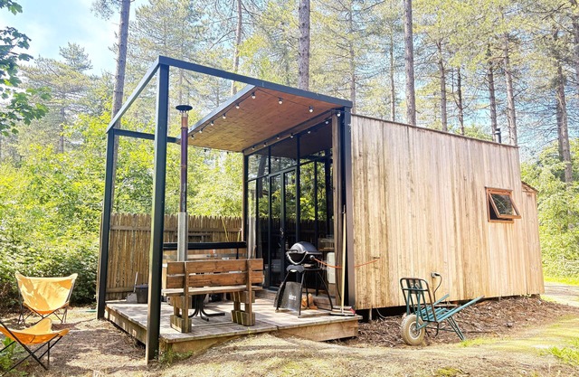 Romantic cabin for 2 persons with hot tub