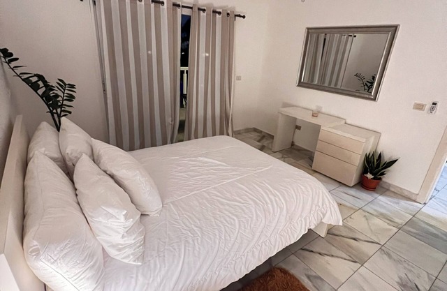 Romantic apartment 2 minutes from the beach ideas for couples