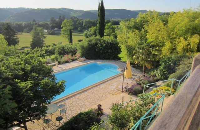 Romantic stone house with private pool, mature garden and panoramic views