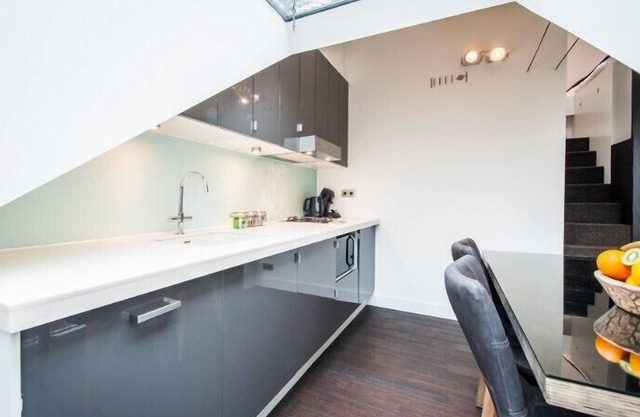 Rooftop Studio close to Oosterpark (2pax)