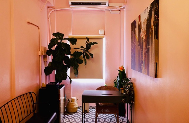 Room 3: Vibrant Walkable Hub in Santurce