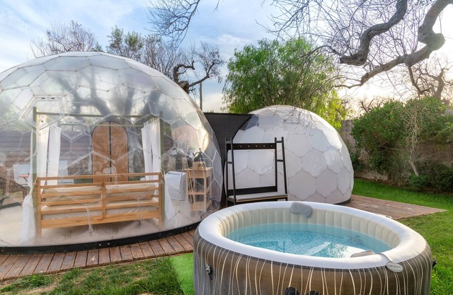 Room 'Artemide' with Private Garden and Air Conditioning