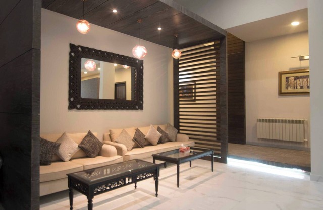 Room-cozy Guest Room F-7 Markaz Islamaba