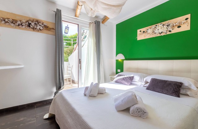 Room 'Double Il Mirto, Con Veranda' with Pool, Private Terrace and Air Conditioning