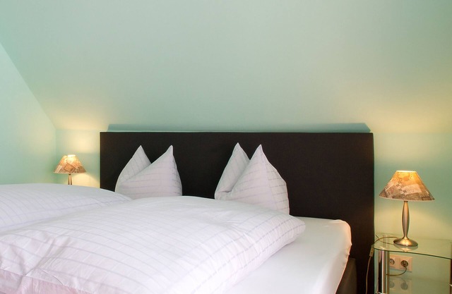 Room 'Sonja' with Shared Terrace, Balcony and Wi-Fi