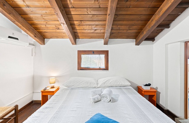 Room 'Sud' with Shared Terrace, Wi-Fi and Air Conditioning