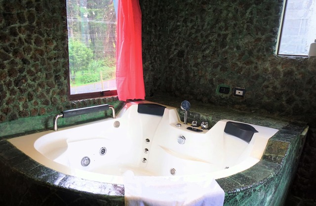 Room with Jacuzzi, Home Vacation Spa, Turkish bath, exfoliations...