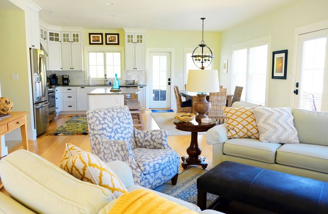 ROSE'S COTTAGE STUNNING LUXURY W/OCEAN VIEWS ACCESS OVERLOOKNG SOUTHWEST HARBOR
