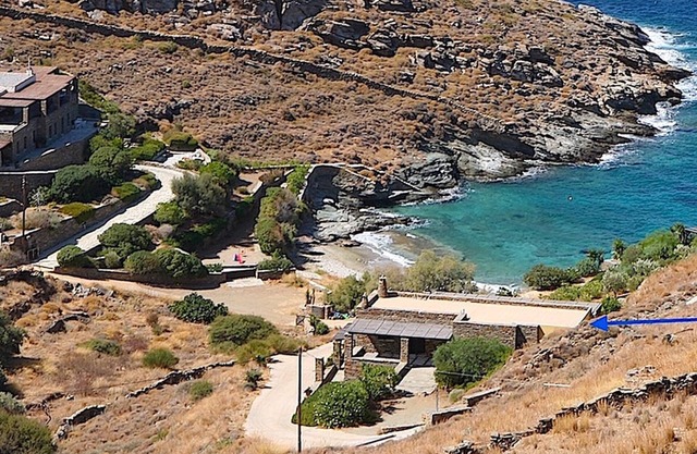 Rosemary apt charming, deluxe, "private" beach 40 m away very quiet location