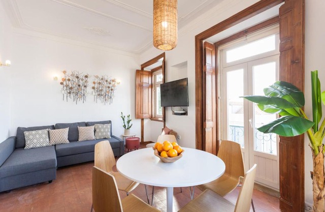 Rossio Vintage Two-Bedroom Apartment - by LU Holidays
