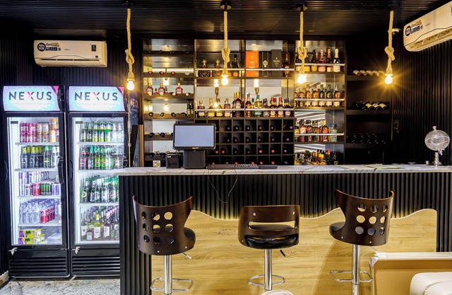 Roston Hotels