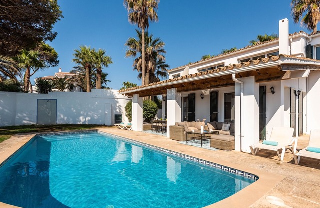 Roxana 3 bedroom villa, Es Castell