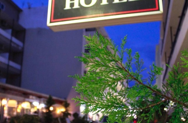Royal Apart Hotel