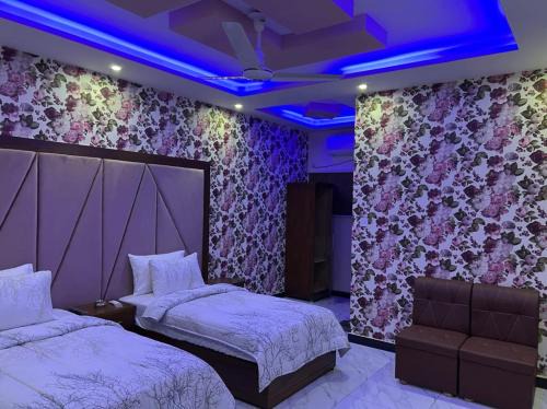 Royal Continental Guest House Dha