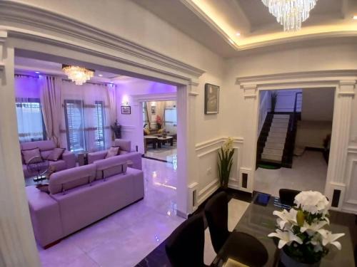 Royal Duplex
