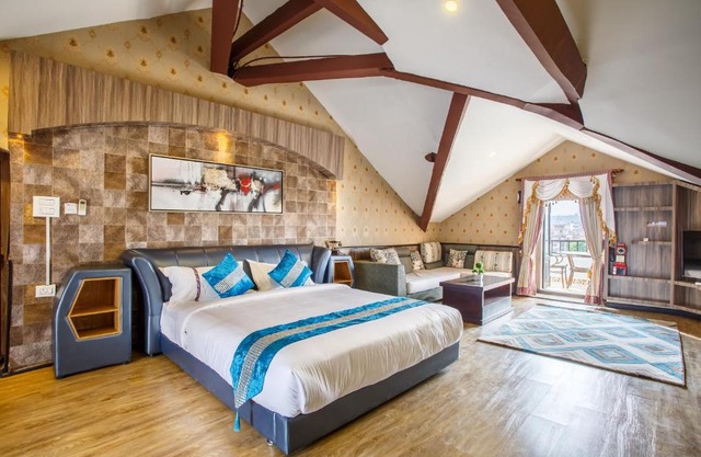 Royal Empire Boutique Hotel