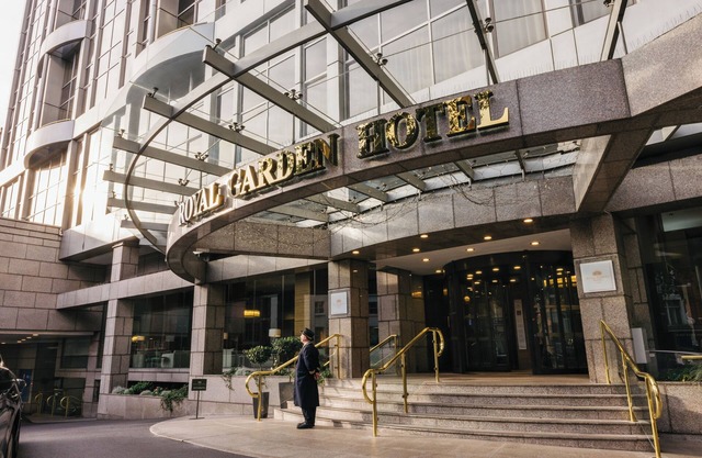 Royal Garden Hotel