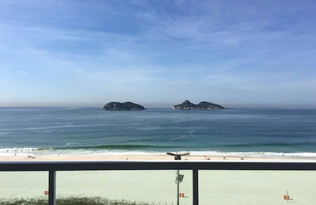 Royalty Barra Hotel