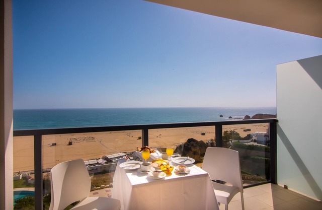 RR Hotel da Rocha