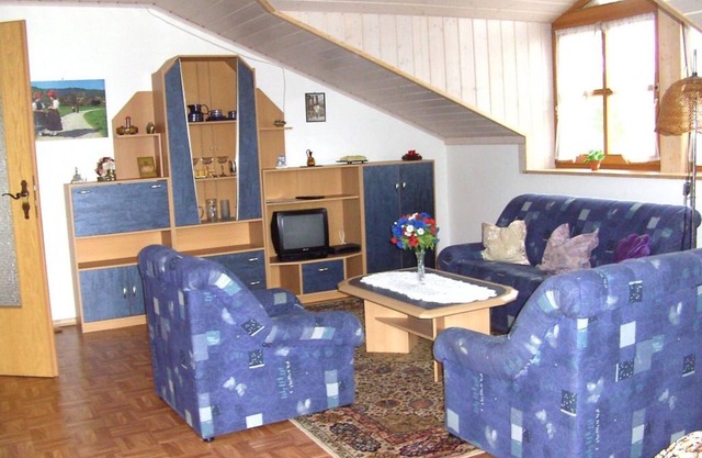 Ruhige, große Ferienwohnung in ländlicher Idylle