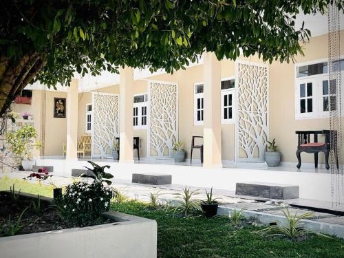 Runway Residence