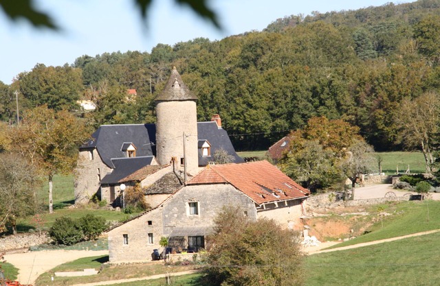 Rural Cottage near ROCAMADOUR, PADIRAC and DORDOGNE