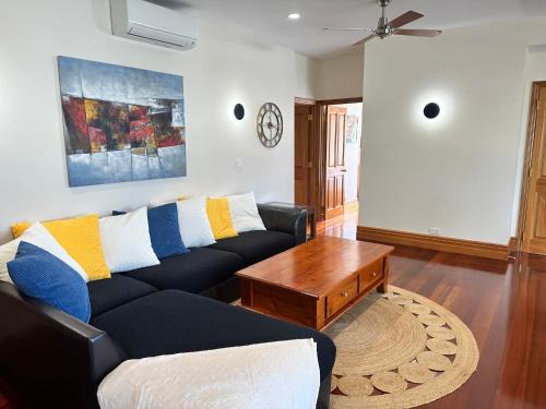 Russell Harbour Apartment