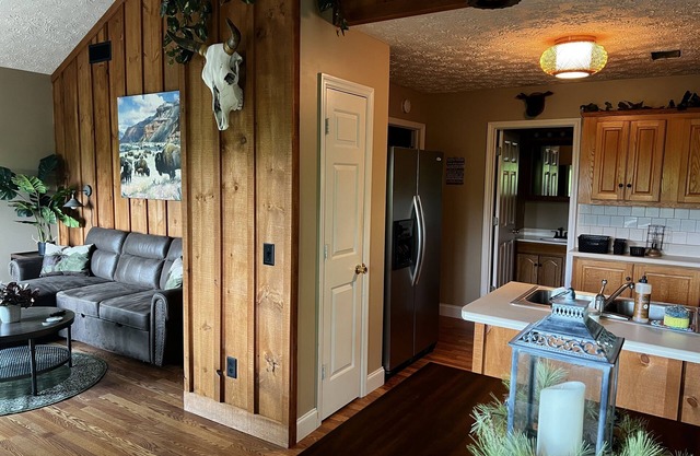 Rustic Apartment with Seasonal Mountain Views