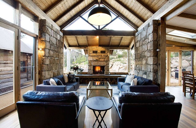 ⭐️ Rustic Barn House ⭐️ Hydro Spa Bath ⭐️ Pets Welcome