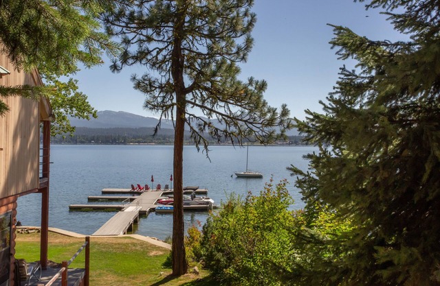 Rustic Cabin on the Lake with Boat Slip on Shared Dock