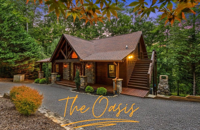 Rustic Charm, Secluded, HotTub, FirePit,Games, Pet