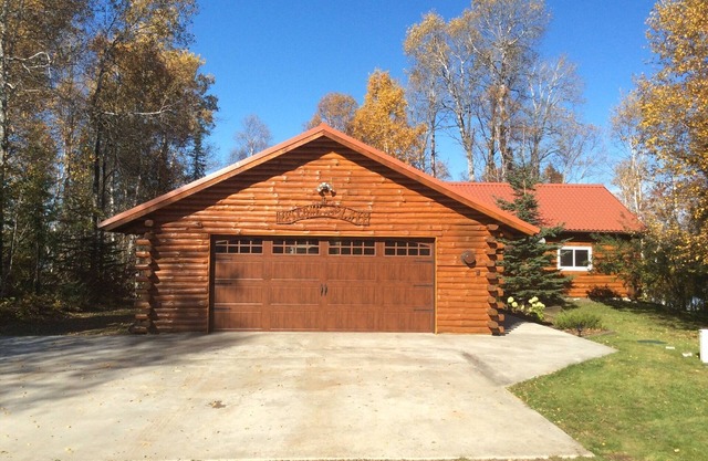 Rustic log cabin with large loft 3 total bedrooms rustic log railings