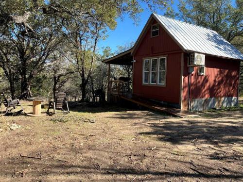 Rustic Texas Hill Country Vacation Rental with a Fire Pit