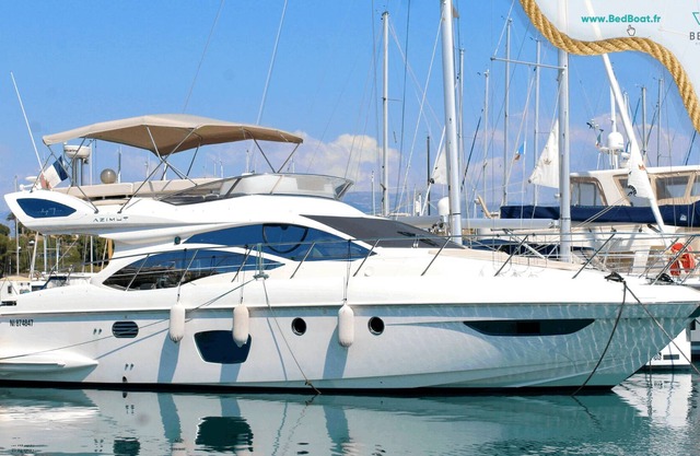 Séjour sur un Yacht Élégant à Antibes