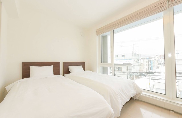 S12 HOTEL