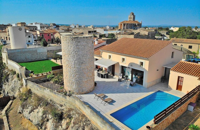 Sa Riba 021 magnificent villa with private swimming pool, barbecue, terrace and WiFi