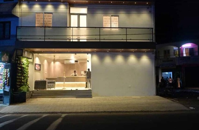 Saba's Courtyard
