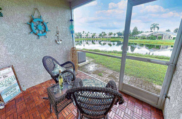 Sabal Key Haven - Townhome, WiFi, Heated Pool, Tennis, Near Beaches, Pet-Friendly, Ideal Relaxation!