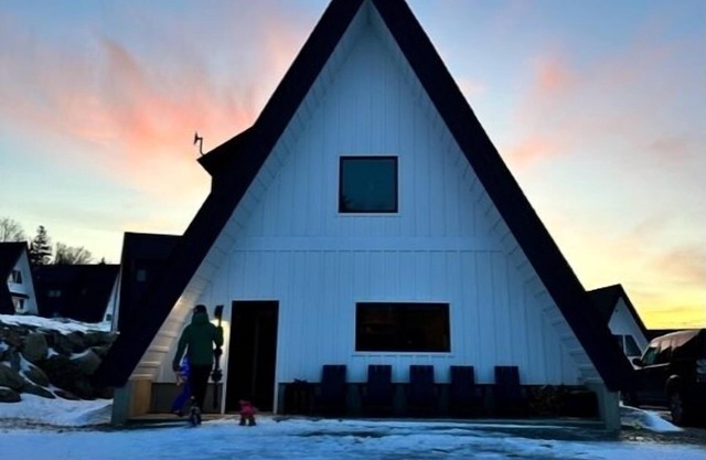 Saddleback - Parmachenee A Frame #12 - ski-in/out