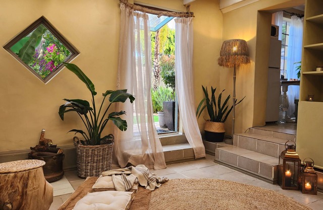 Sage Cottage - Luxury romantic cottage