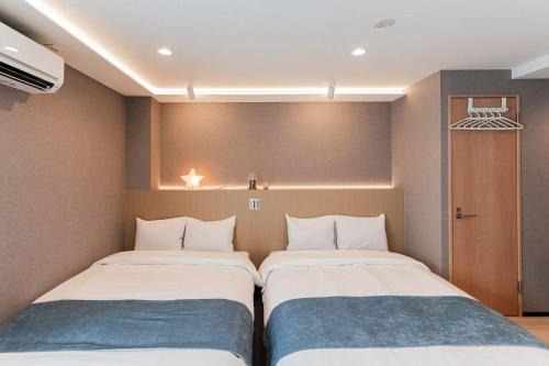 saiei hotel 402