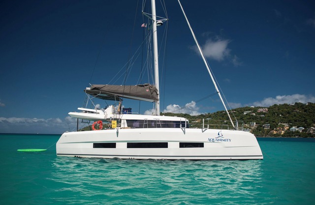Sailing British Virgin Islands with Crew, Dining/Drink Package.
