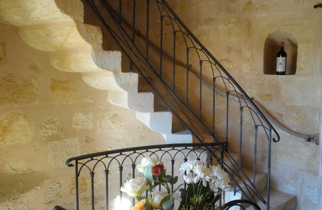 Saint-Emilion Boutique Moulin center in the heart of the exceptional view vineyards
