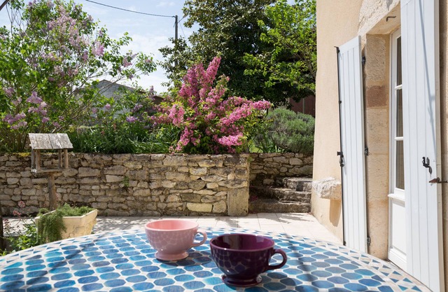 Saint Seurin De Cursac: House/Villa - Saint-Seurin-de-Cursac