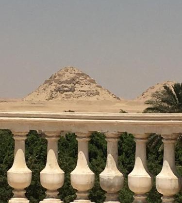 Sakkara pyramid inn hotel