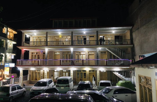 Salmania Family Hotel