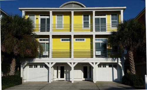 Salty Banana by Carolina Beach Realty