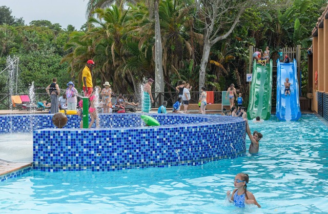 San Lameer Villa Rentals 3215