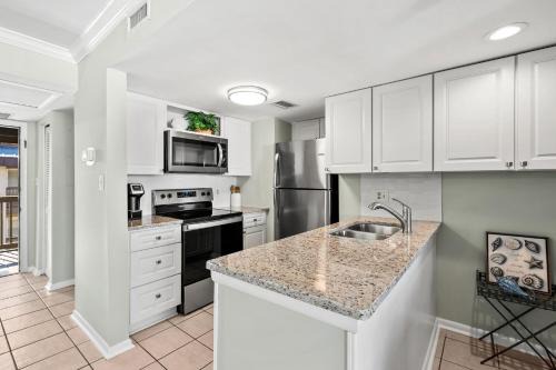 Sand Dollar Villas 306 - Seaview Oasis- Bdconly - Sandollarvr